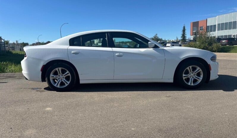 
								2019 Dodge Charger SXT full									