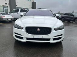 2018 Jaguar XE 25t Premium AWD full