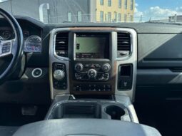 
										2018 Ram 1500 Laramie 5.7L Hemi Crew Cab 4×4 full									