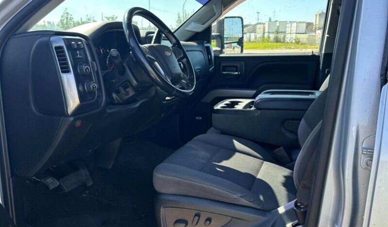 
								2018 Chevrolet Silverado 1500 LT 5.3L Ext. Cab 4X4 full									