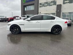 2018 Jaguar XE 25t Premium AWD full
