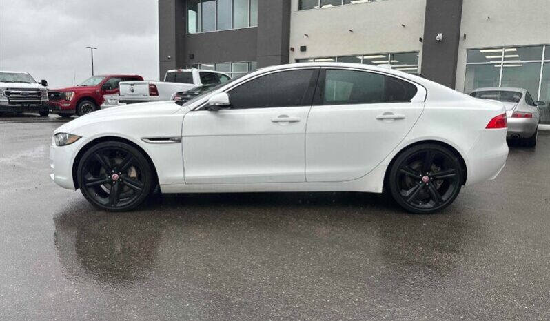 2018 Jaguar XE 25t Premium AWD full