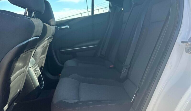 
								2019 Dodge Charger SXT full									