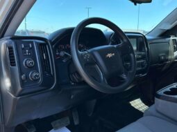 
										2018 Chevrolet Silverado 1500 Custom Crew Cab 4X4 full									