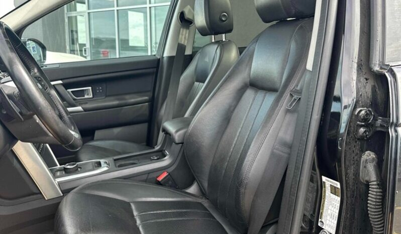 
								2017 Land Rover Discovery Sport HSE AWD full									