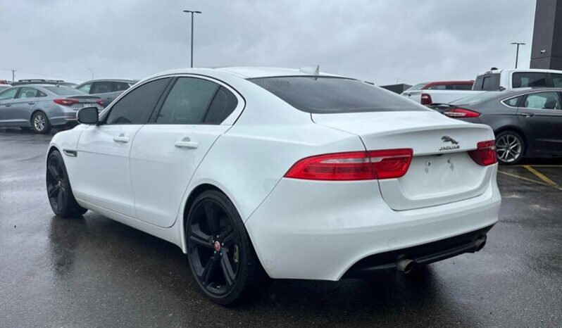 2018 Jaguar XE 25t Premium AWD full