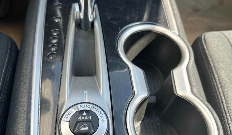 
								2018 Nissan Pathfinder S AWD full									