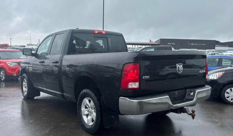 
								2019 Ram 1500 Classic SLT 5.7L Hemi Crew Cab 4X4 full									