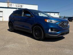
										2020 Ford Edge SEL AWD full									