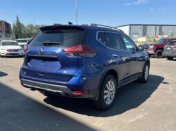 
										2020 Nissan Rogues SV AWD full									