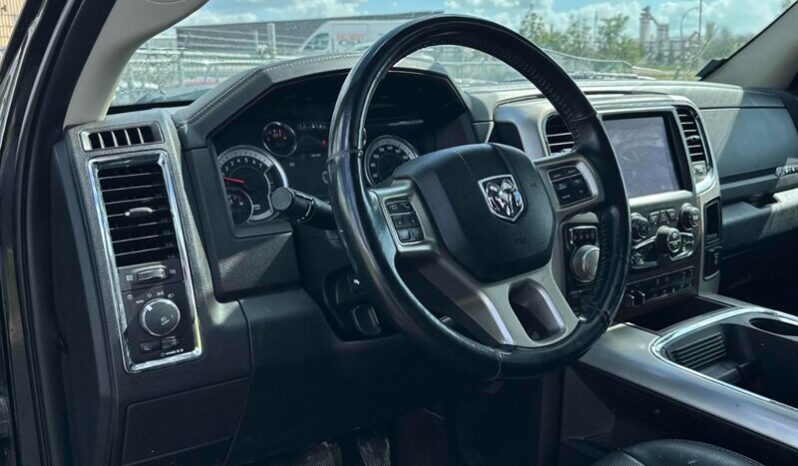 
								2018 Ram 1500 Laramie 5.7L Hemi Crew Cab 4×4 full									