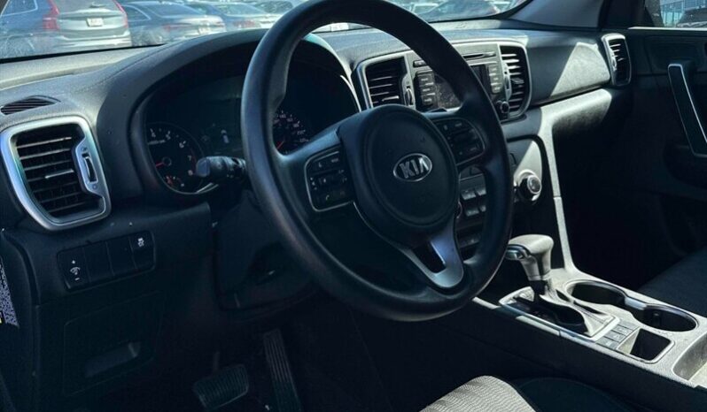 
								2019 Kia Sportage LX AWD full									