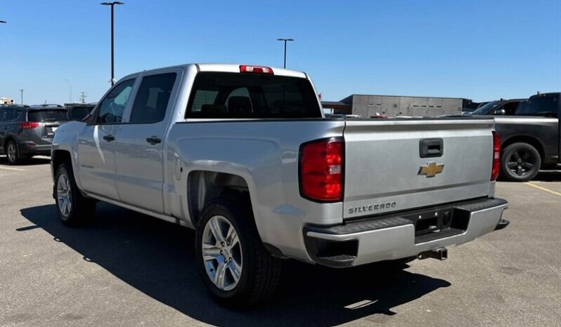 
								2018 Chevrolet Silverado 1500 Custom Crew Cab 4X4 full									