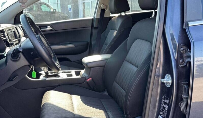 
								2019 Kia Sportage LX AWD full									