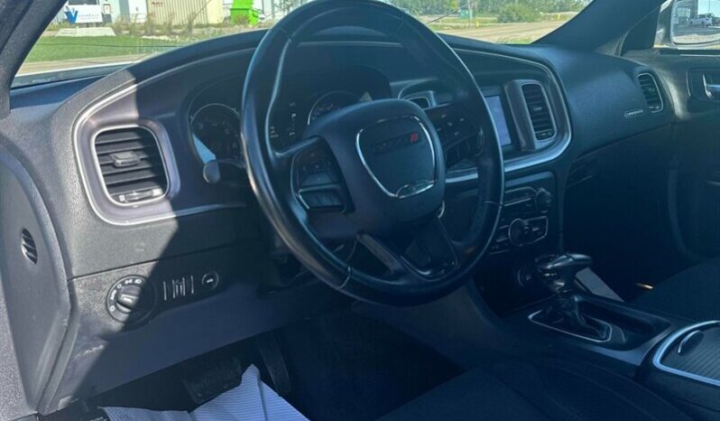 
								2019 Dodge Charger SXT full									