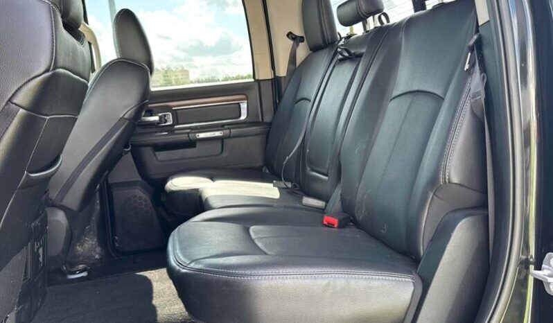 
								2018 Ram 1500 Laramie 5.7L Hemi Crew Cab 4×4 full									