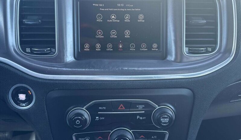 
								2019 Dodge Charger SXT full									