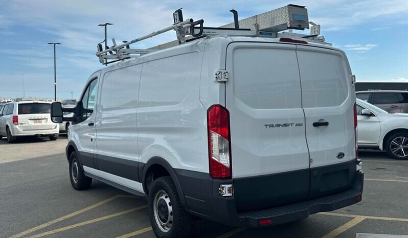 
								2016 Ford Transit T-250 130″ Low Roof Cargo Van full									