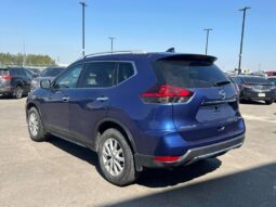 
										2020 Nissan Rogues SV AWD full									