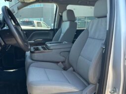 
										2018 Chevrolet Silverado 1500 Custom Crew Cab 4X4 full									