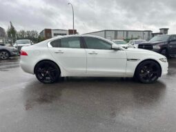 2018 Jaguar XE 25t Premium AWD full