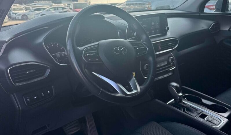 
								2020 Hyundai Santa Fe Essential 2.4L AWD full									
