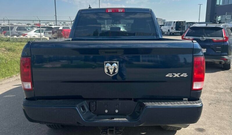 
								2021 Ram 1500 Classic Express Ext. Cab 4×4 full									