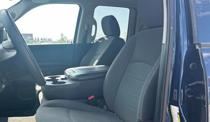 
								2021 Ram 1500 Classic Express Ext. Cab 4×4 full									