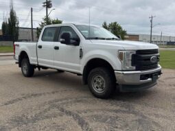 
										2019 Ford F-250 Super Duty XL FX4 6.2L Crew Cab 4×4 full									
