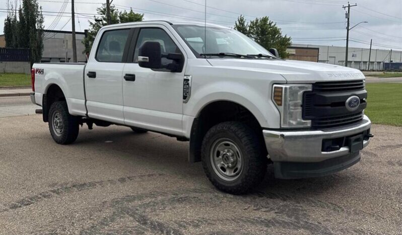 
								2019 Ford F-250 Super Duty XL FX4 6.2L Crew Cab 4×4 full									