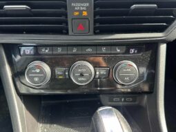 
										2021 Volkswagen Jetta Execline full									