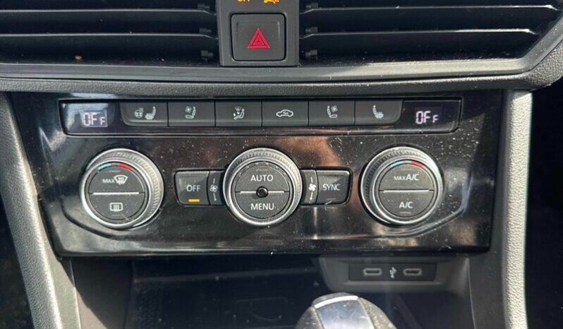 
								2021 Volkswagen Jetta Execline full									