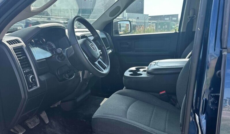 
								2021 Ram 1500 Classic Express Ext. Cab 4×4 full									