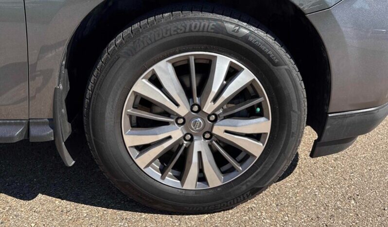 
								2019 Nissan Pathfinder SV 4×4 full									