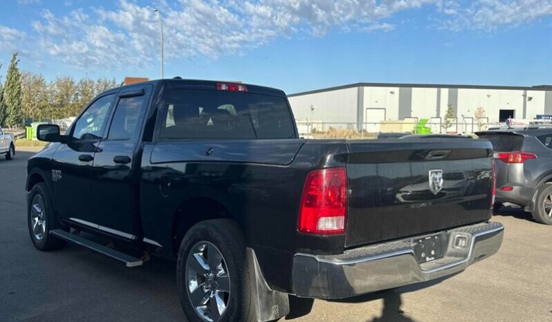 
								2019 Ram 1500 Classic ST Ext. Cab full									