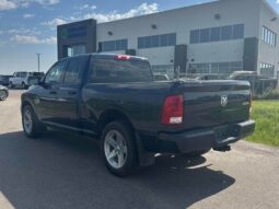 
										2021 Ram 1500 Classic Express Ext. Cab 4×4 full									