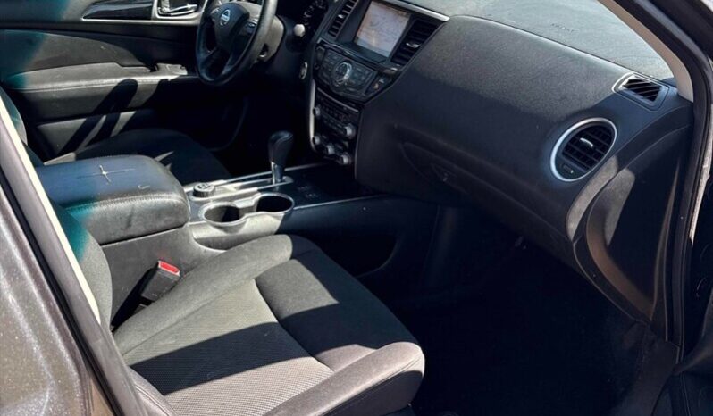 
								2019 Nissan Pathfinder SV 4×4 full									