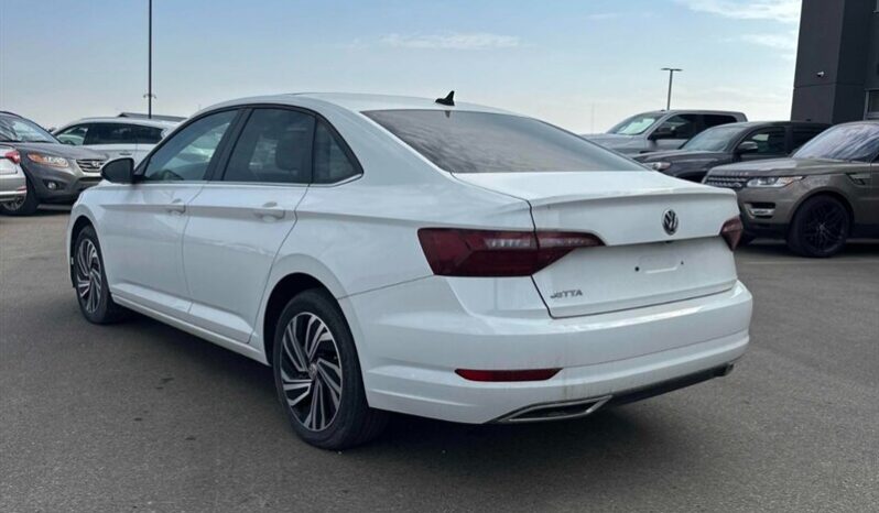 
								2021 Volkswagen Jetta Execline full									