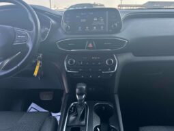 
										2020 Hyundai Santa Fe Essential 2.4L AWD full									