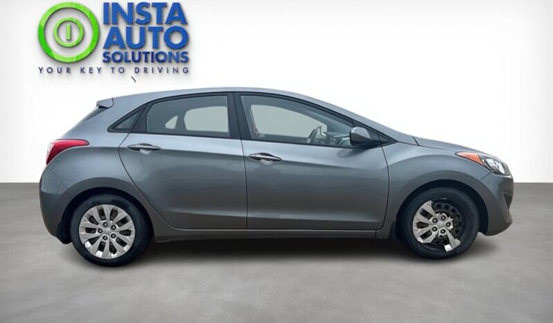 
								2016 Hyundai Elantra GT full									