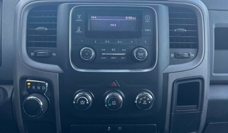 
								2019 Ram 1500 Classic ST Ext. Cab full									