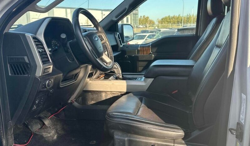 
								2019 Ford F-150 Lariat FX4 5.0L Crew Cab 4×4 full									