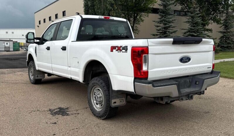 
								2019 Ford F-250 Super Duty XL FX4 6.2L Crew Cab 4×4 full									