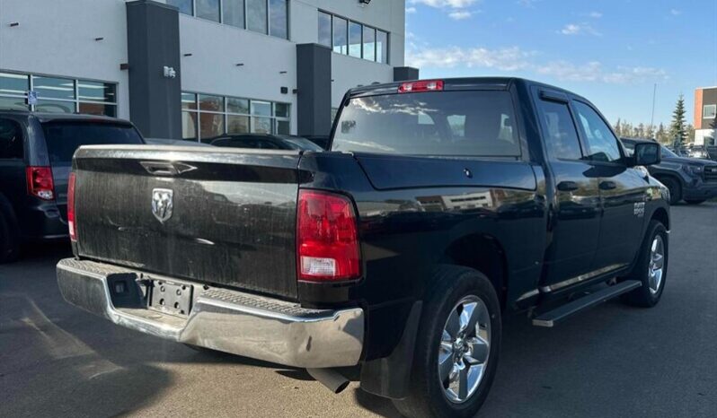 
								2019 Ram 1500 Classic ST Ext. Cab full									
