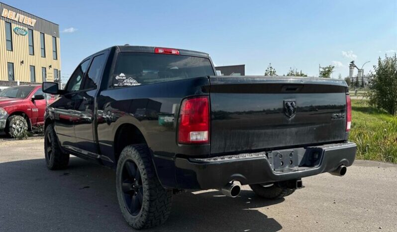 
								2017 Ram 1500 Express 5.7L Hemi Ext. Cab 4×4 full									