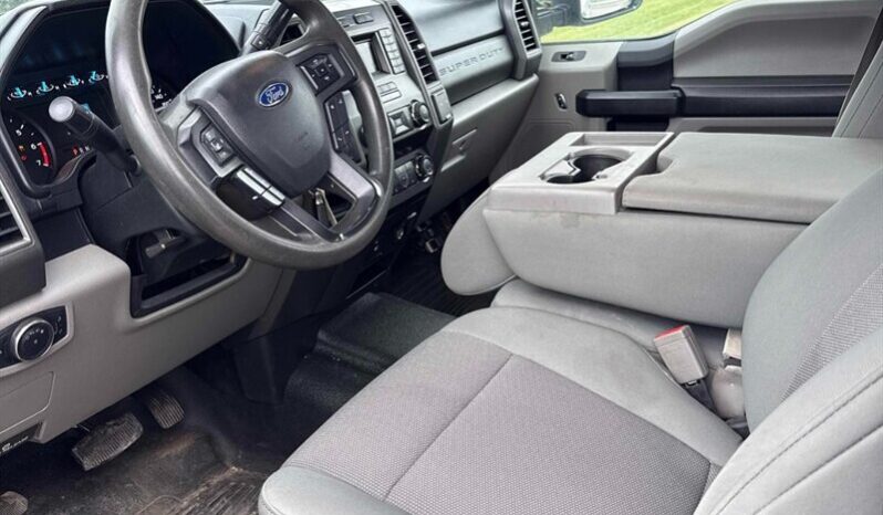 
								2019 Ford F-250 Super Duty XL FX4 6.2L Crew Cab 4×4 full									