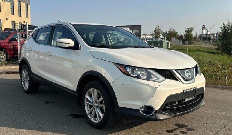 
								2018 Nissan Qashqai SV AWD full									
