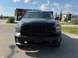 
										2017 Ram 1500 Express 5.7L Hemi Ext. Cab 4×4 full									