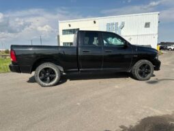 
										2017 Ram 1500 Express 5.7L Hemi Ext. Cab 4×4 full									
