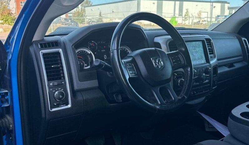 
								2020 Ram 1500 Classic SLT 5.7L Hemi Crew Cab 4×4 full									